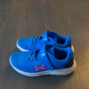 Under Armour Boys Sneakers
